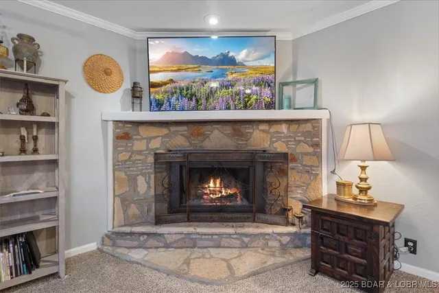 $279,900 | 9 Lynette Lane, Camdenton, MO 65020