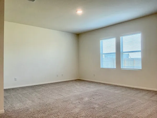 $1,995 | 203 Stonebrook Drive, Hutto, TX 78634