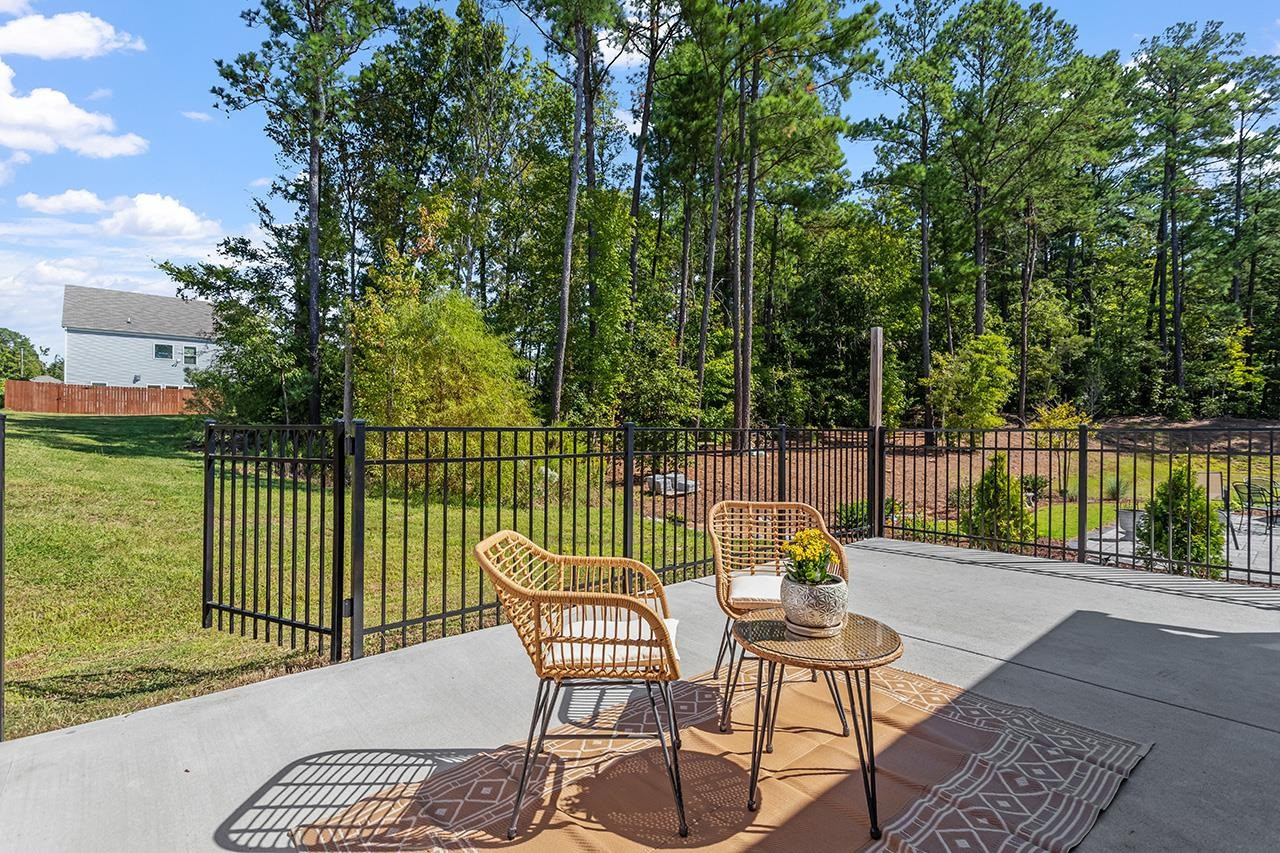 1043 Lippincott Road Durham, NC 27703 - Photo 4 of 30 Photo 4