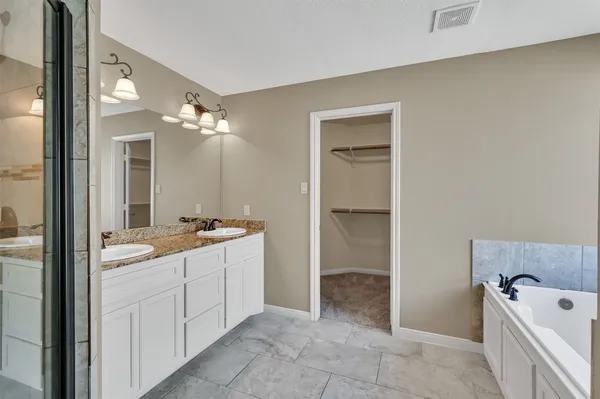 $2,600 | 106 Abner Lane, Montgomery, TX 77356