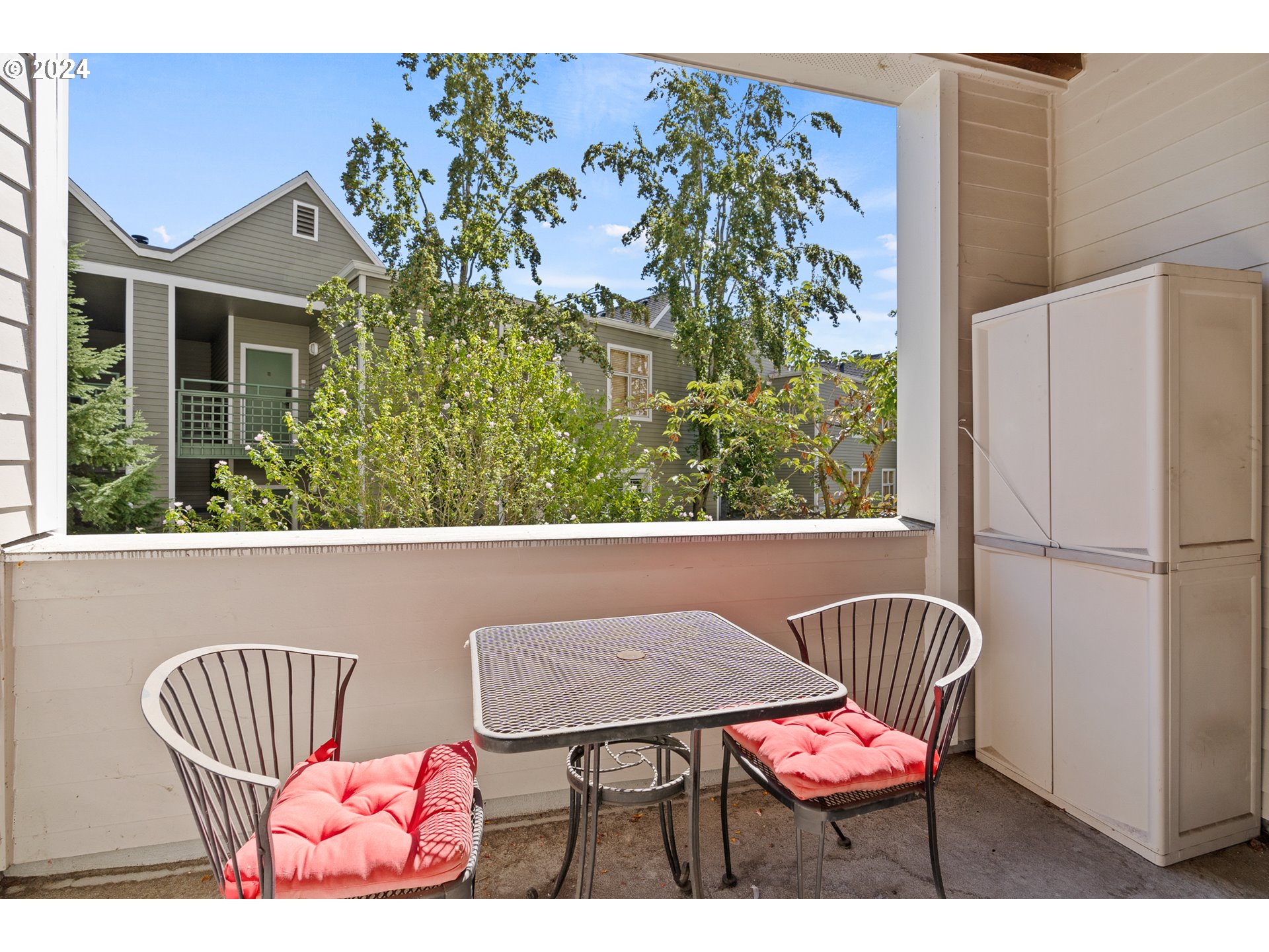 1616 South Harbor Way, Unit 308 Portland, OR 97201 - Photo 21 of 38 Balcony