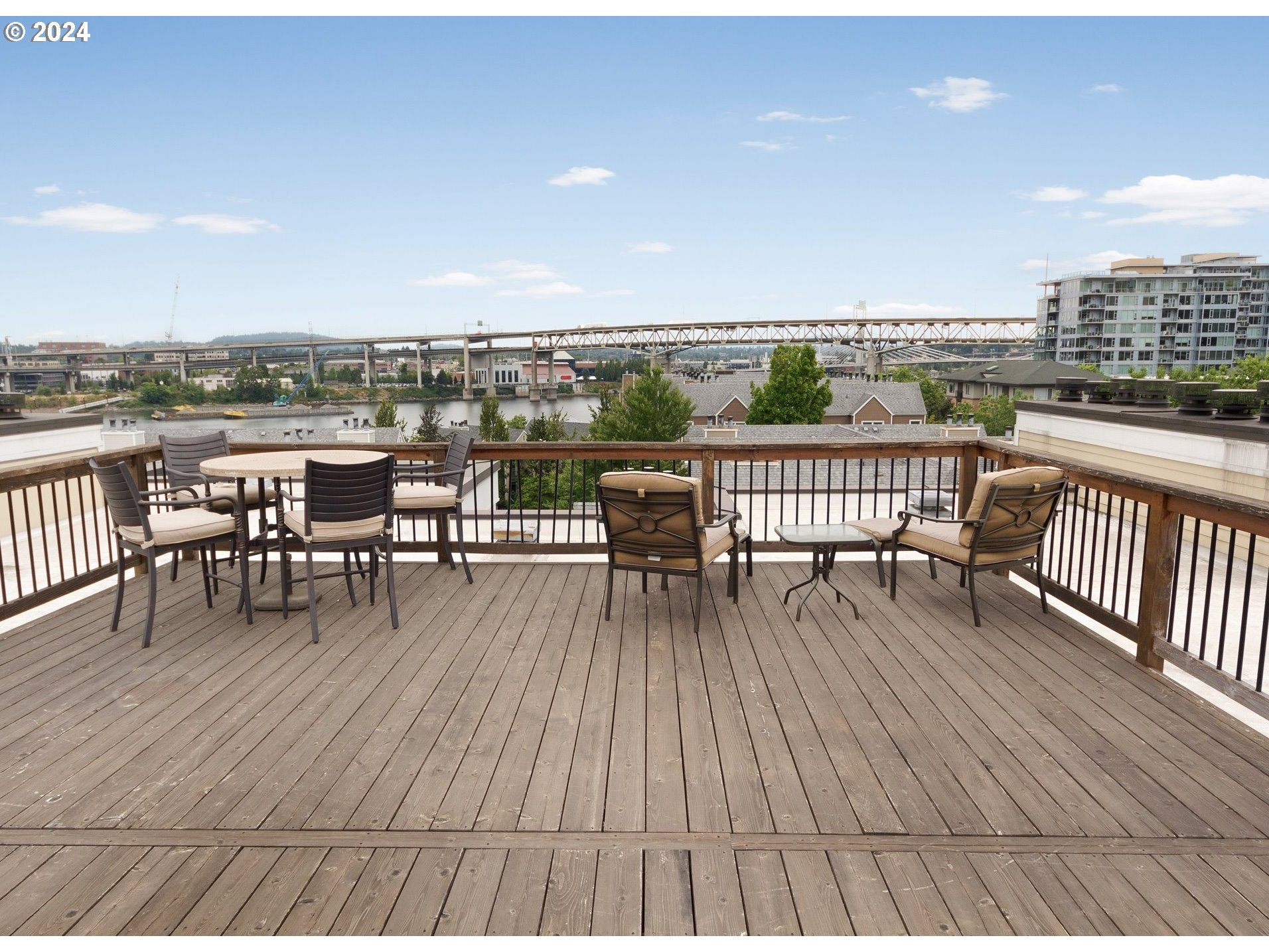 1616 South Harbor Way, Unit 308 Portland, OR 97201 - Photo 33 of 38