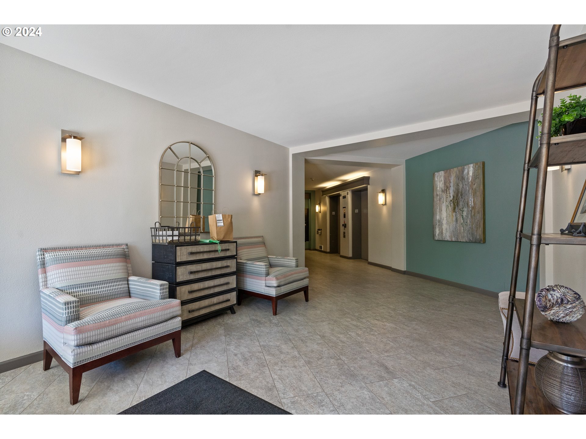 1616 South Harbor Way, Unit 308 Portland, OR 97201 - Photo 4 of 38 Lobby