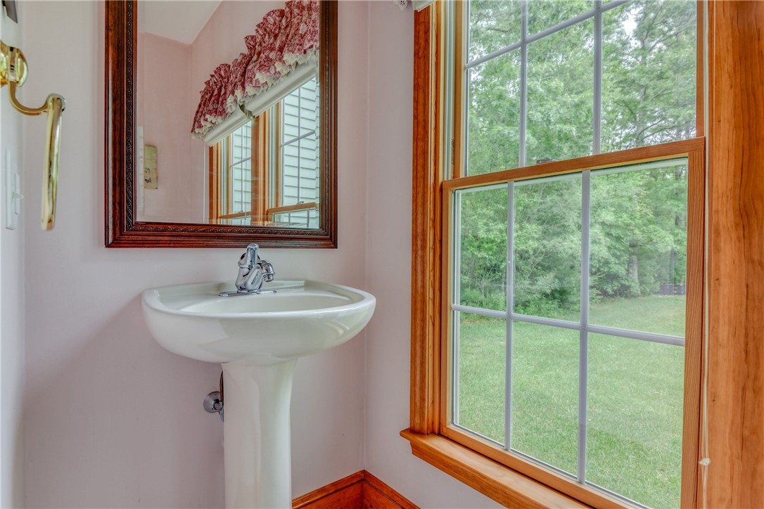 269 Fisher Road Westport, MA 02790 - Photo 16 of 44 Gallery Image 16
