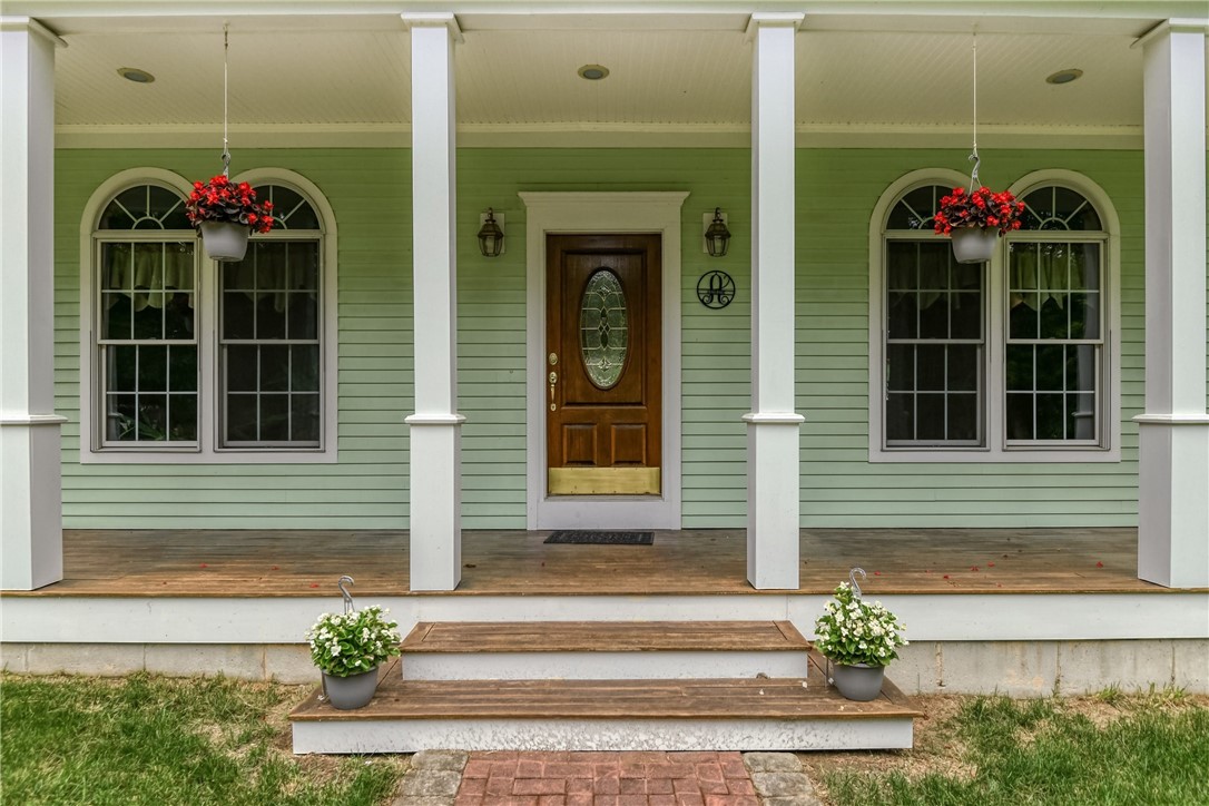 269 Fisher Road Westport, MA 02790 - Photo 5 of 44 Gallery Image 5