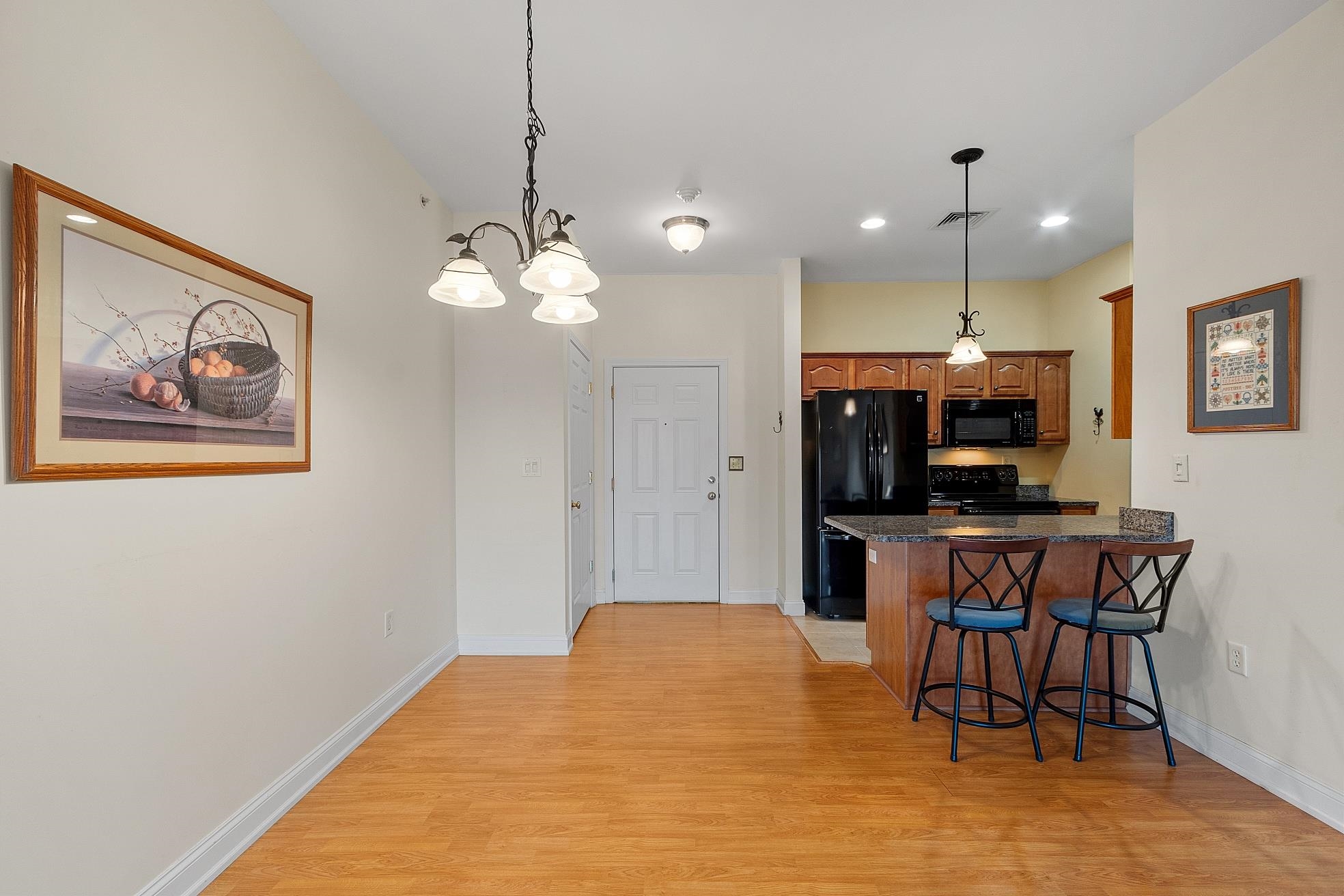 59 Cluff Road, Unit 88 Salem, NH 03079 - Photo 16 of 43 Gallery Image 16