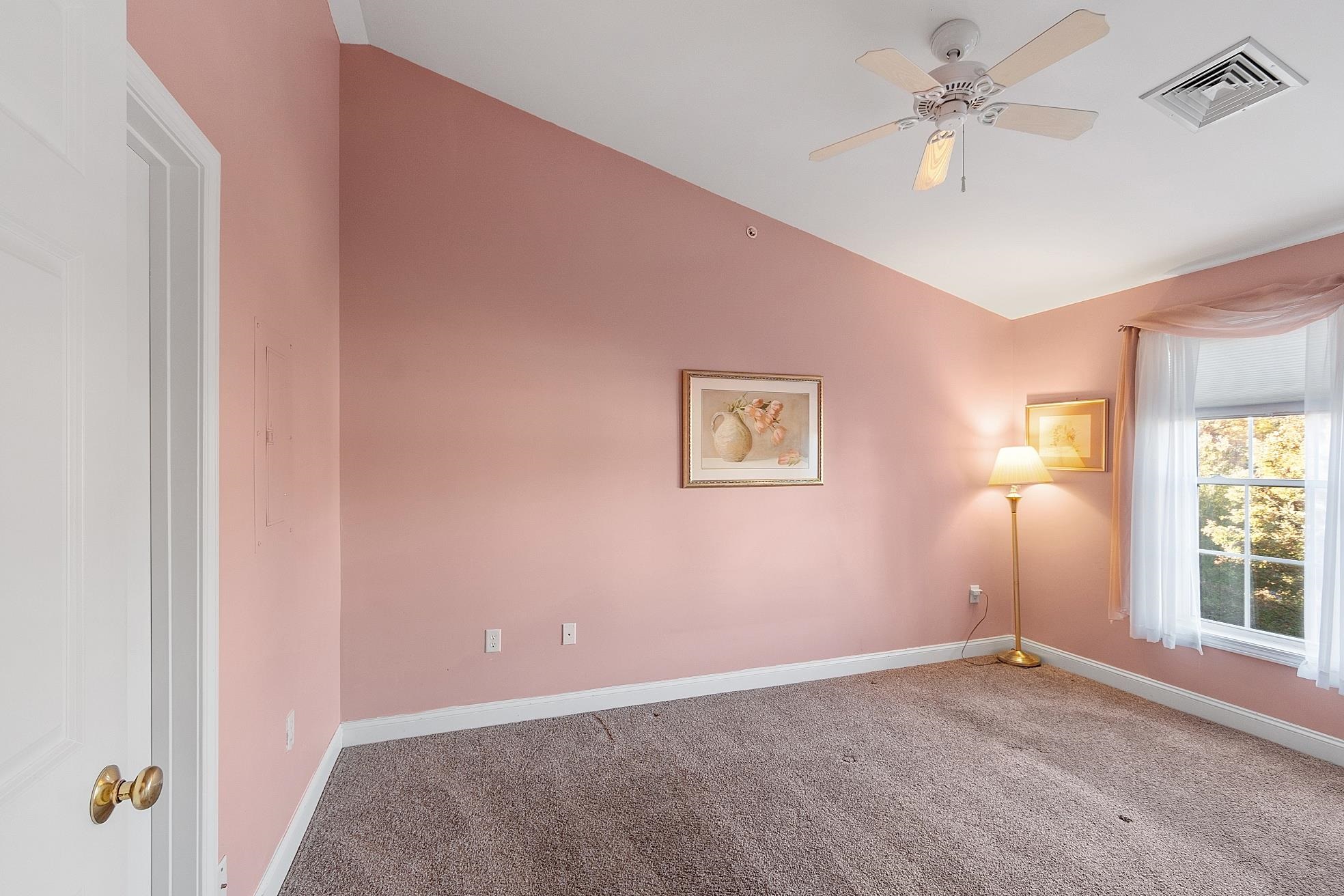 59 Cluff Road, Unit 88 Salem, NH 03079 - Photo 8 of 43 Gallery Image 8