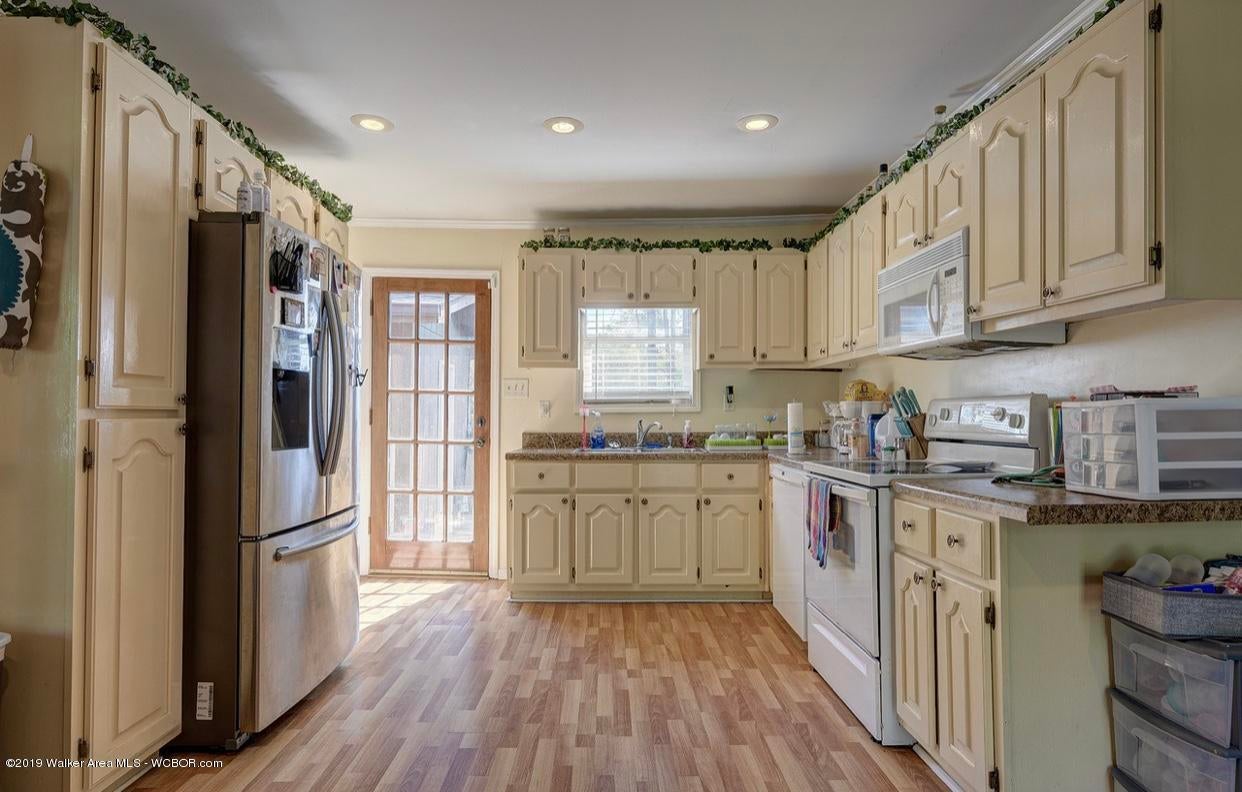 114 Sheltered Cove Road Jasper, AL 35504 - Photo 8 of 14 Gallery Image 8