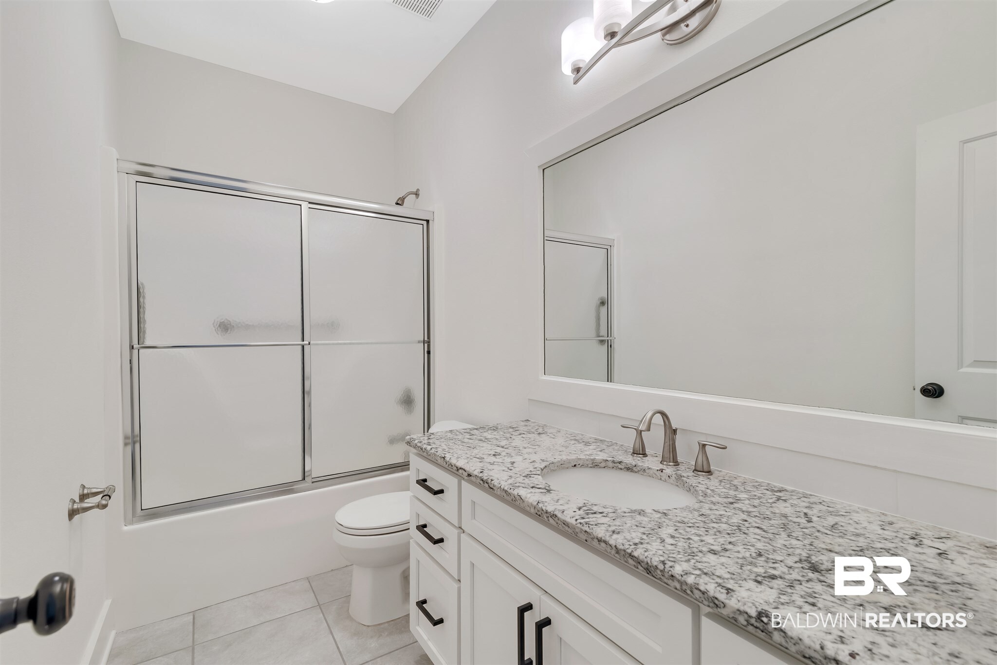 2 Claudette Circle Orange Beach, AL 36561 - Photo 24 of 31 Bathroom 2