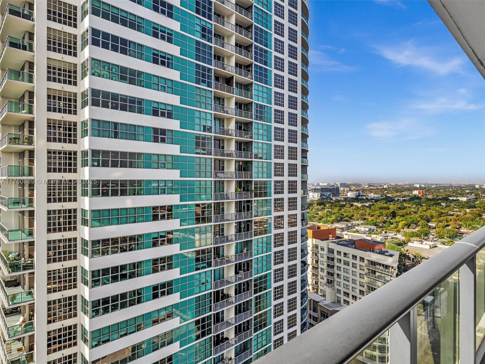 121 Northeast 34th Street, Unit 2102 Miami, FL 33137 - Photo 34 of 98