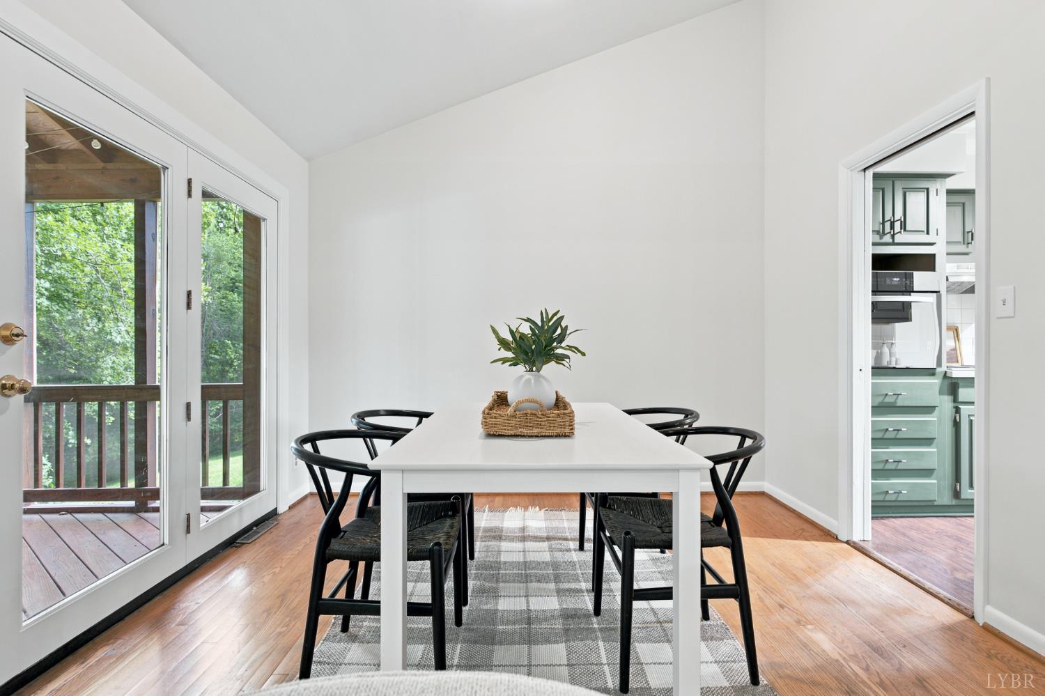 7142 Meadowbrook Road Lynchburg, VA 24502 - Photo 4 of 56