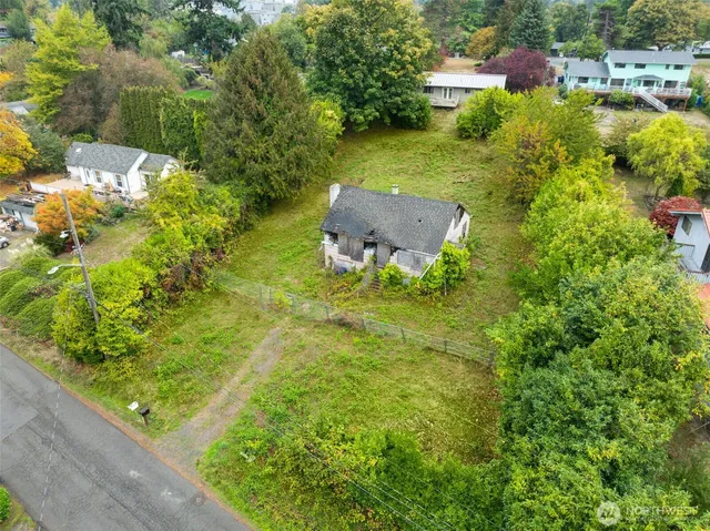 $450,000 | 7652 South 135th Street, Seattle, WA 98178