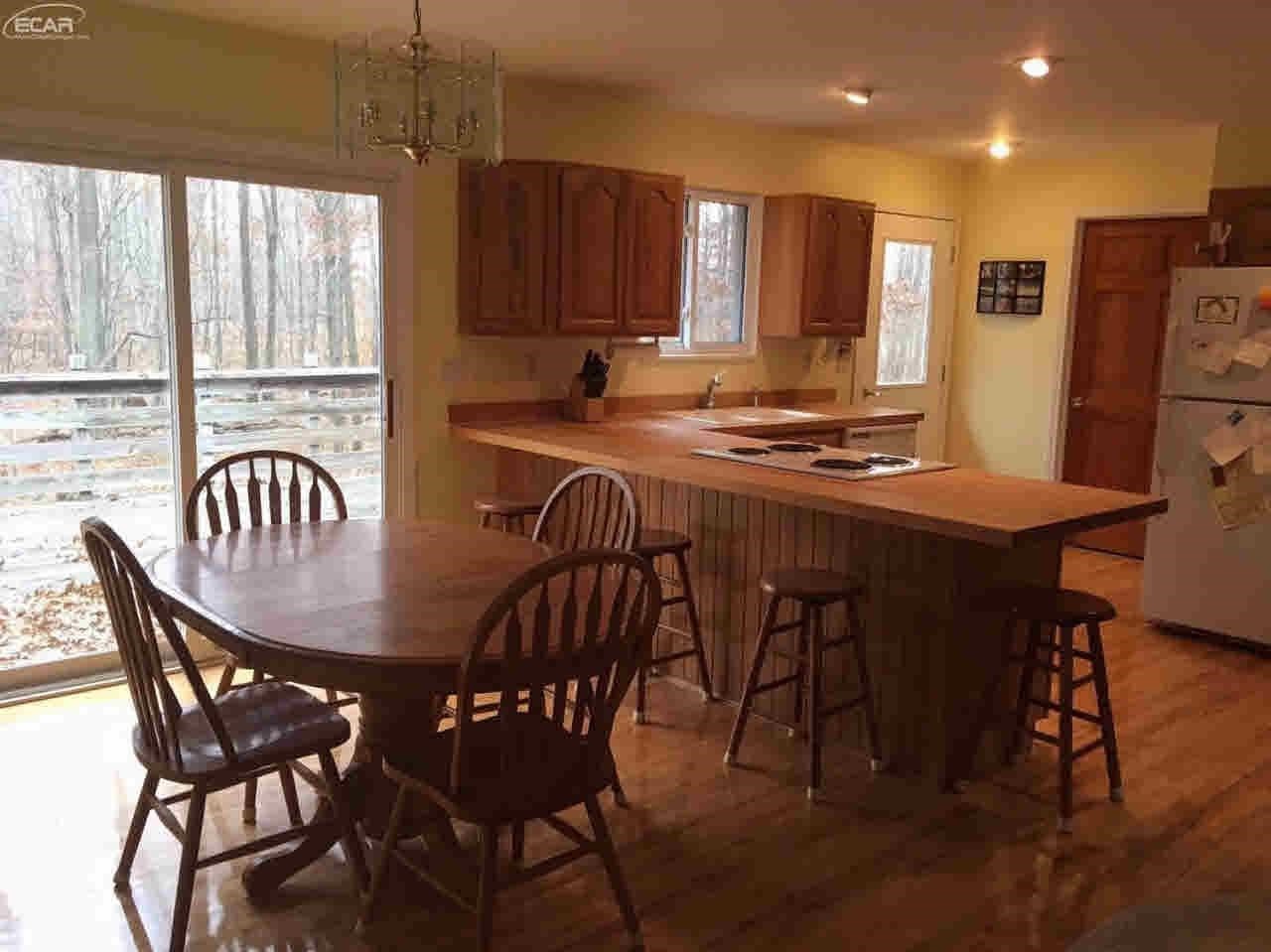 1385 East Sloan Road Burt, MI 48417 - Photo 10 of 58 21393584-9.JPG