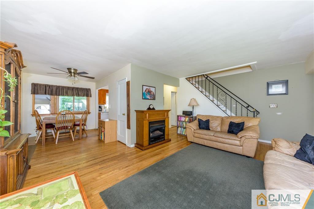 508 Raritan Road Roselle, NJ 07203 - Photo 5 of 24 Gallery Image 5