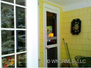 927 Country Club Road Asheville, NC 28804 - Photo 3 of 10 Gallery Image 3