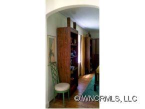 927 Country Club Road Asheville, NC 28804 - Photo 6 of 10 Gallery Image 6