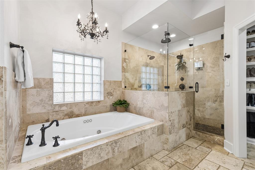 12630 Merrill Road Pilot Point, TX 76258 - Photo 15 of 39