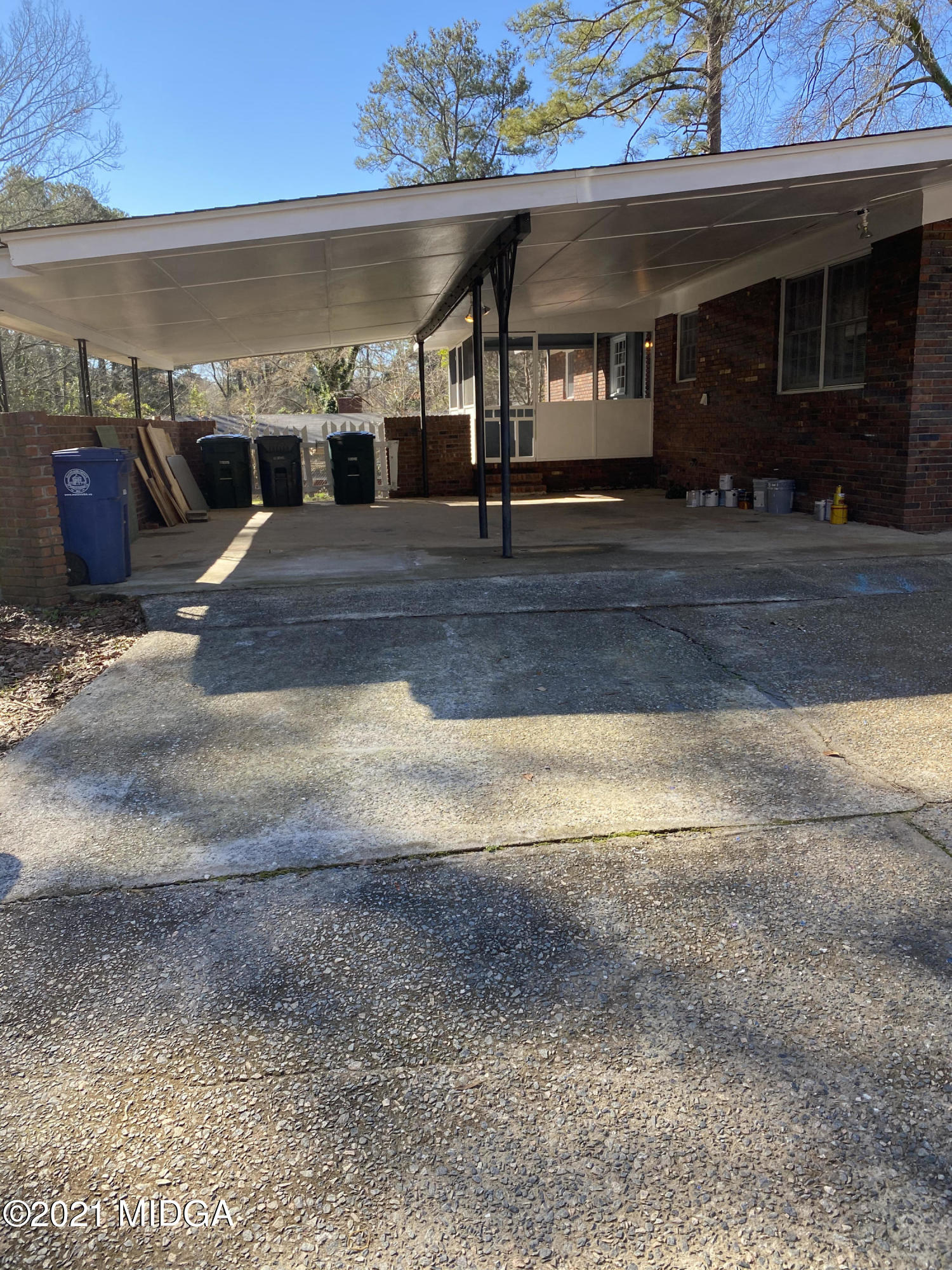 1125 Normandy Road Macon, GA 31210 - Photo 4 of 31 24BB38CB-F2D9-40CF-8A20-7CD0844824DD