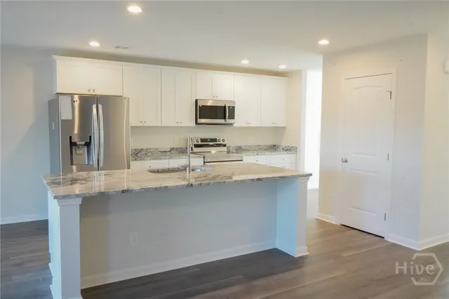 $2,600 | 270 Cromer Street, Savannah, GA 31407