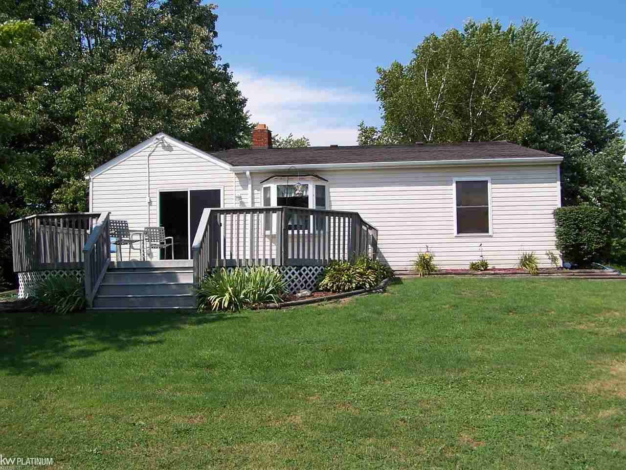 6551 Shea Road Marine City, MI 48039 - Photo 17 of 21 31300679-16.JPG