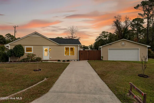 $345,000 | 141 Southwold Drive, Wilmington, NC 28409