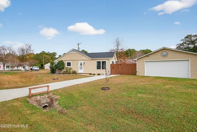 $345,000 | 141 Southwold Drive, Wilmington, NC 28409