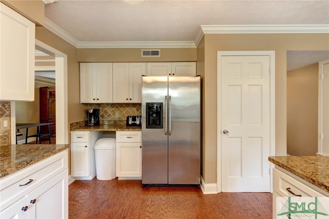 7 Sandy Creek Road Savannah, GA 31410 - Photo 12 of 41