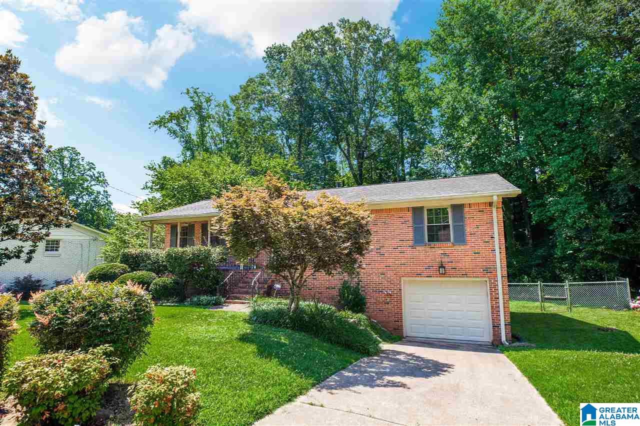 1340 Sumar Circle Birmingham, AL 35213 - Photo 2 of 43