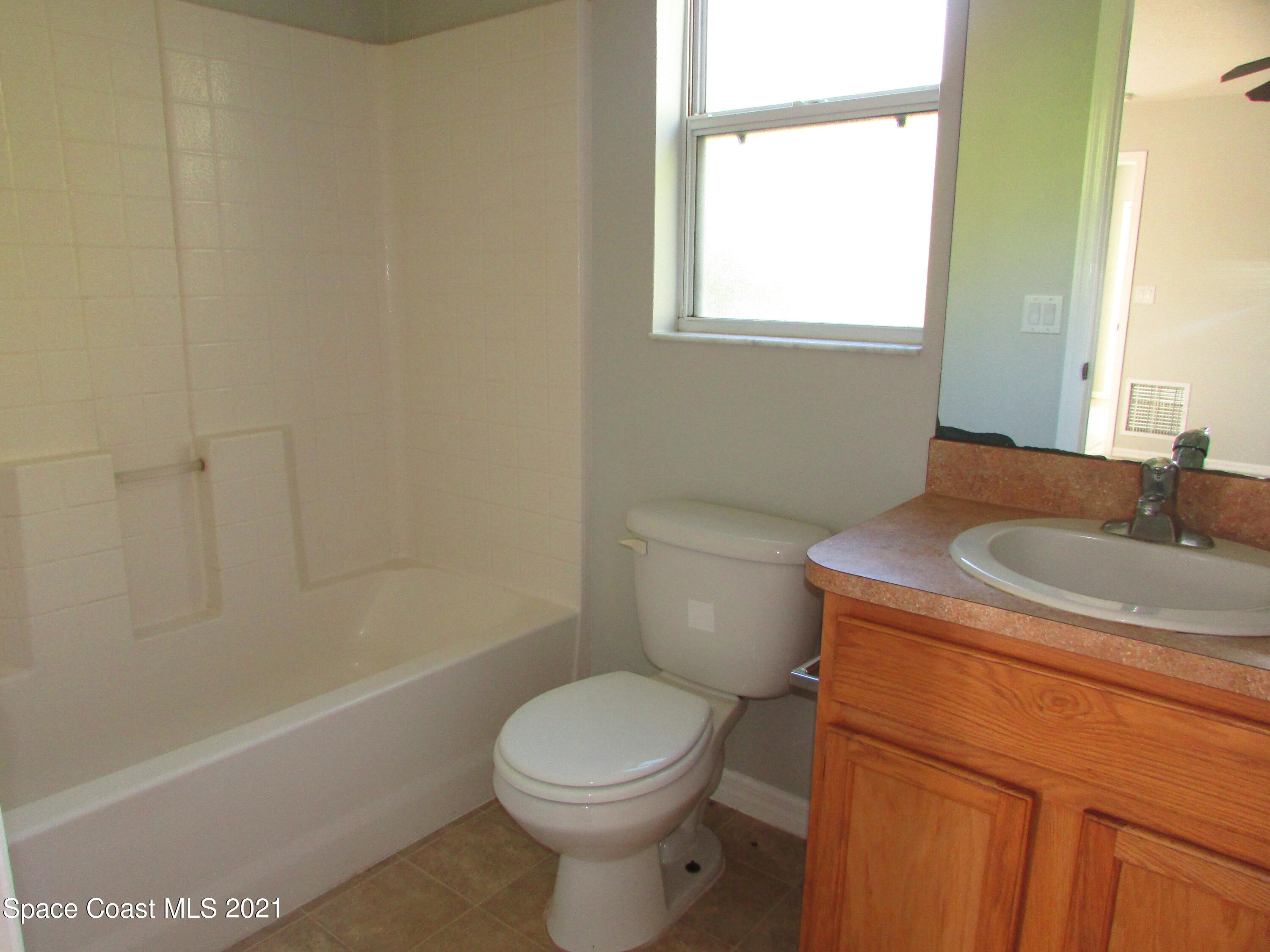 418 Titan Road Southeast Palm Bay, FL 32909 - Photo 8 of 15 IMG_8276