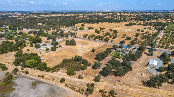 $199,900 | 5701 West Highway 12, Valley Springs, CA 95252