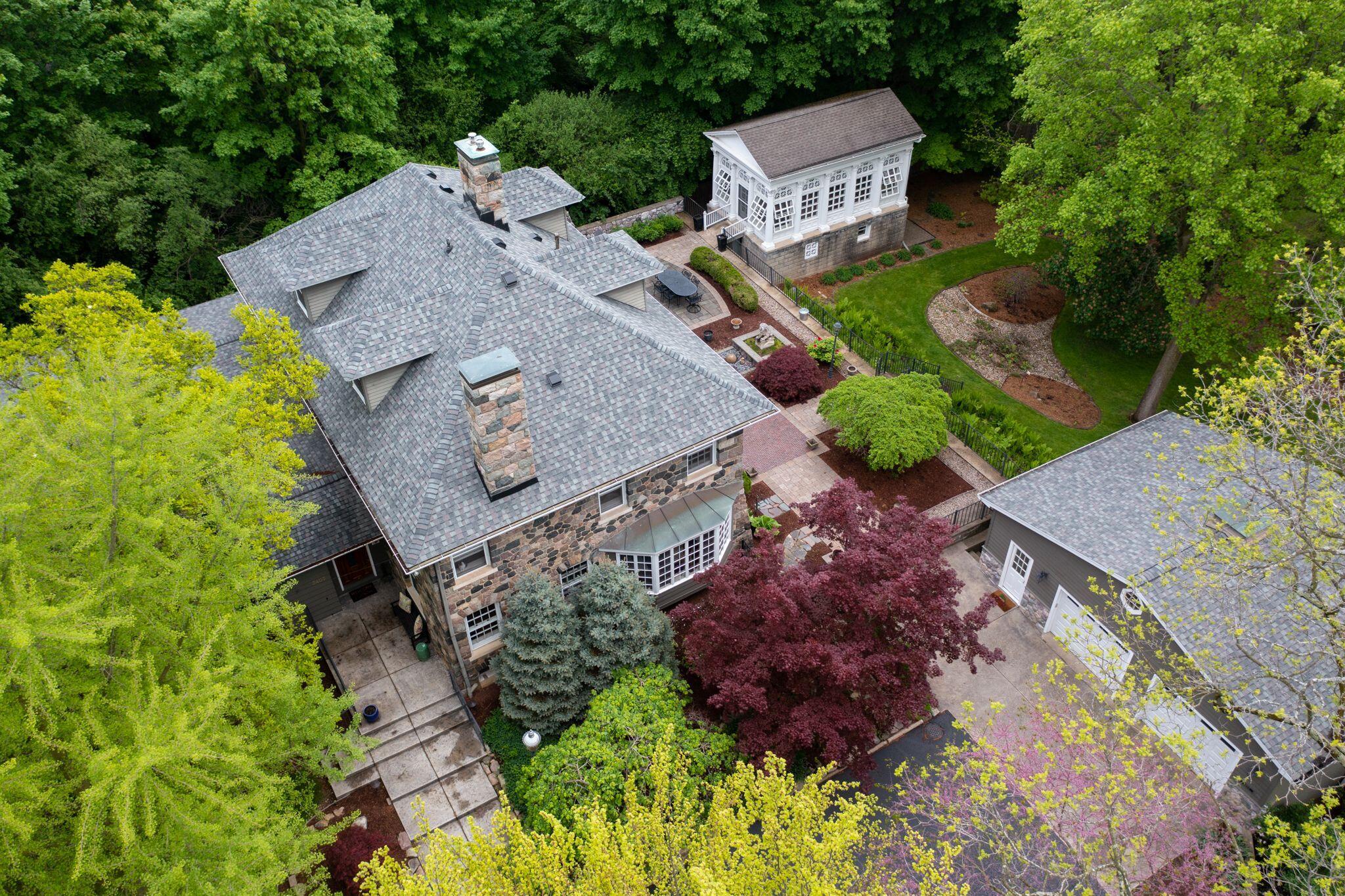 3403 Stonewall Road Jackson, MI 49203 - Photo 68 of 79 Stonewall drone 2