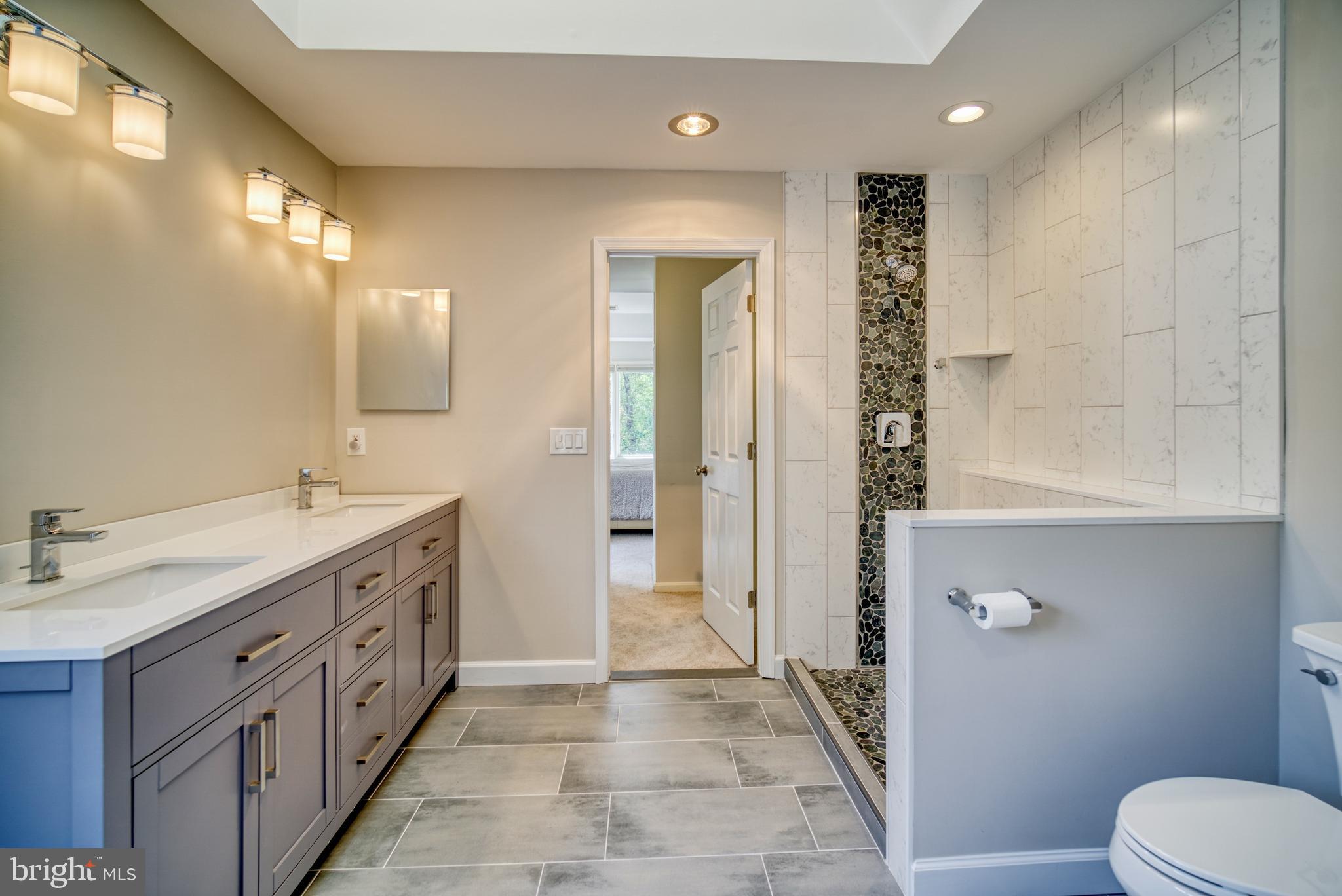 1314 Pavilion Club Way Reston, VA 20194 - Photo 22 of 38