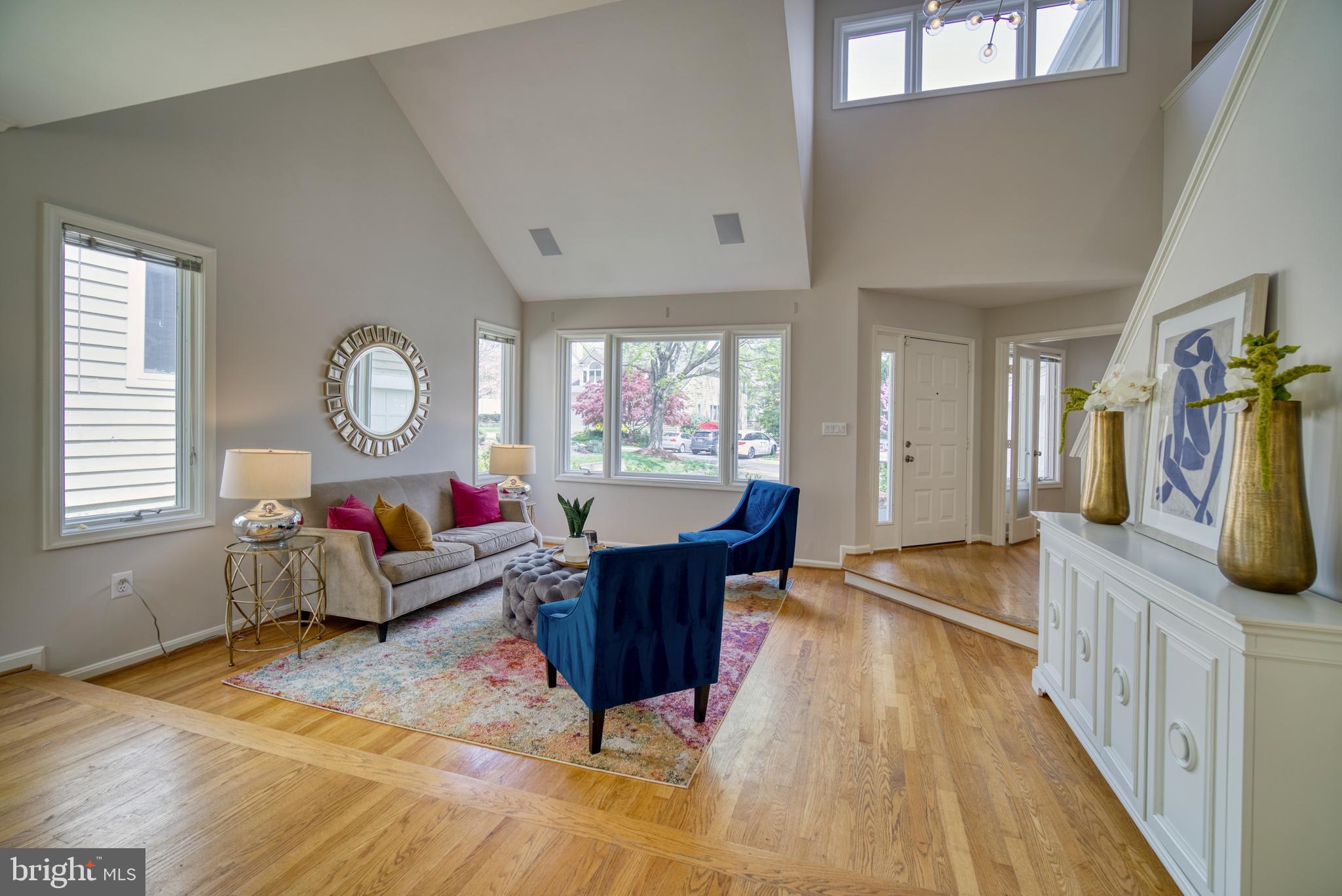 1314 Pavilion Club Way Reston, VA 20194 - Photo 5 of 38