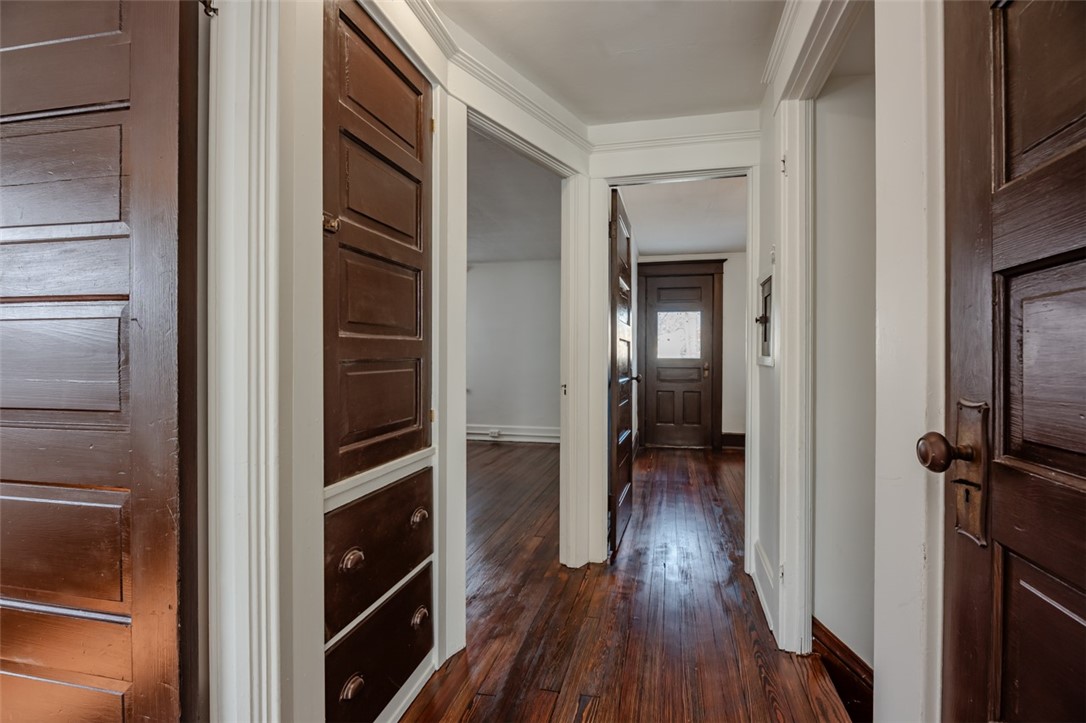 36 Spruce Avenue Rochester, NY 14611 - Photo 21 of 37