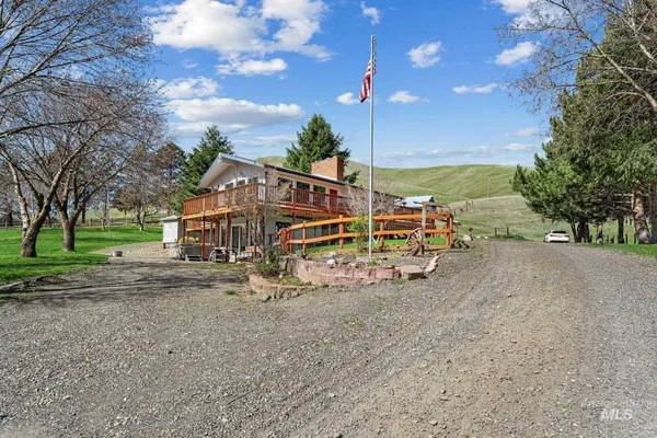 $699,900 | 22931 4 S Lane, Juliaetta, ID 83535