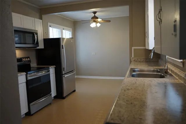 $1,650 | 1325 Barnes Drive, Arlington, TX 76013