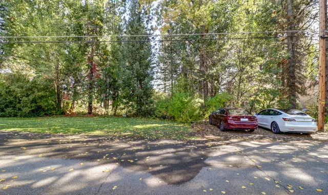 a car parked in front of a building