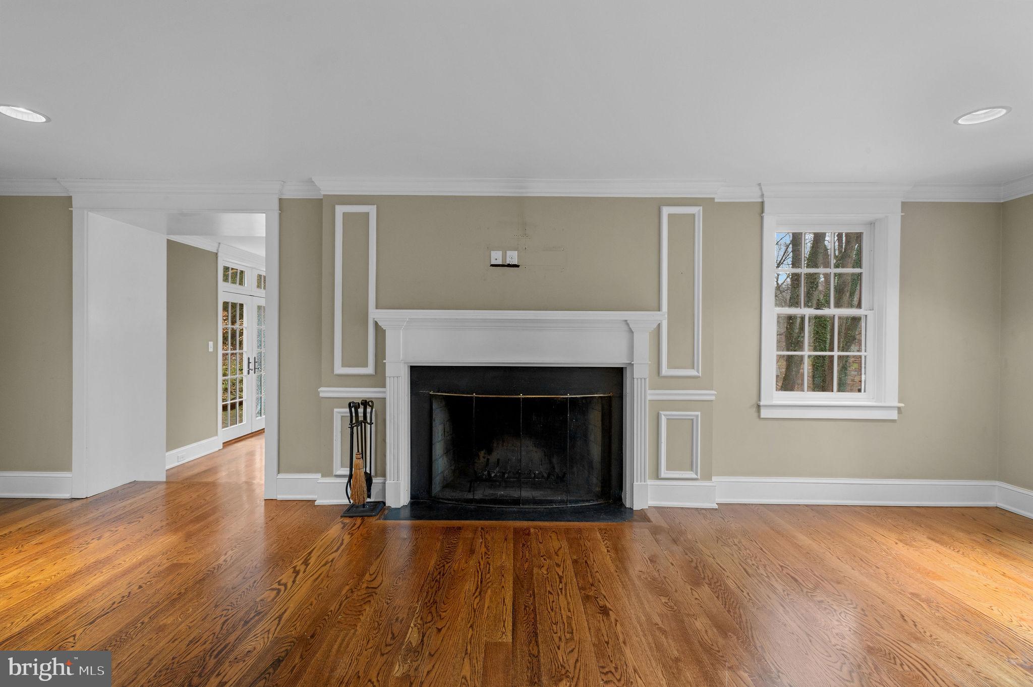 150 Biddulph Road Wayne, PA 19087 - Photo 16 of 57 Living Room