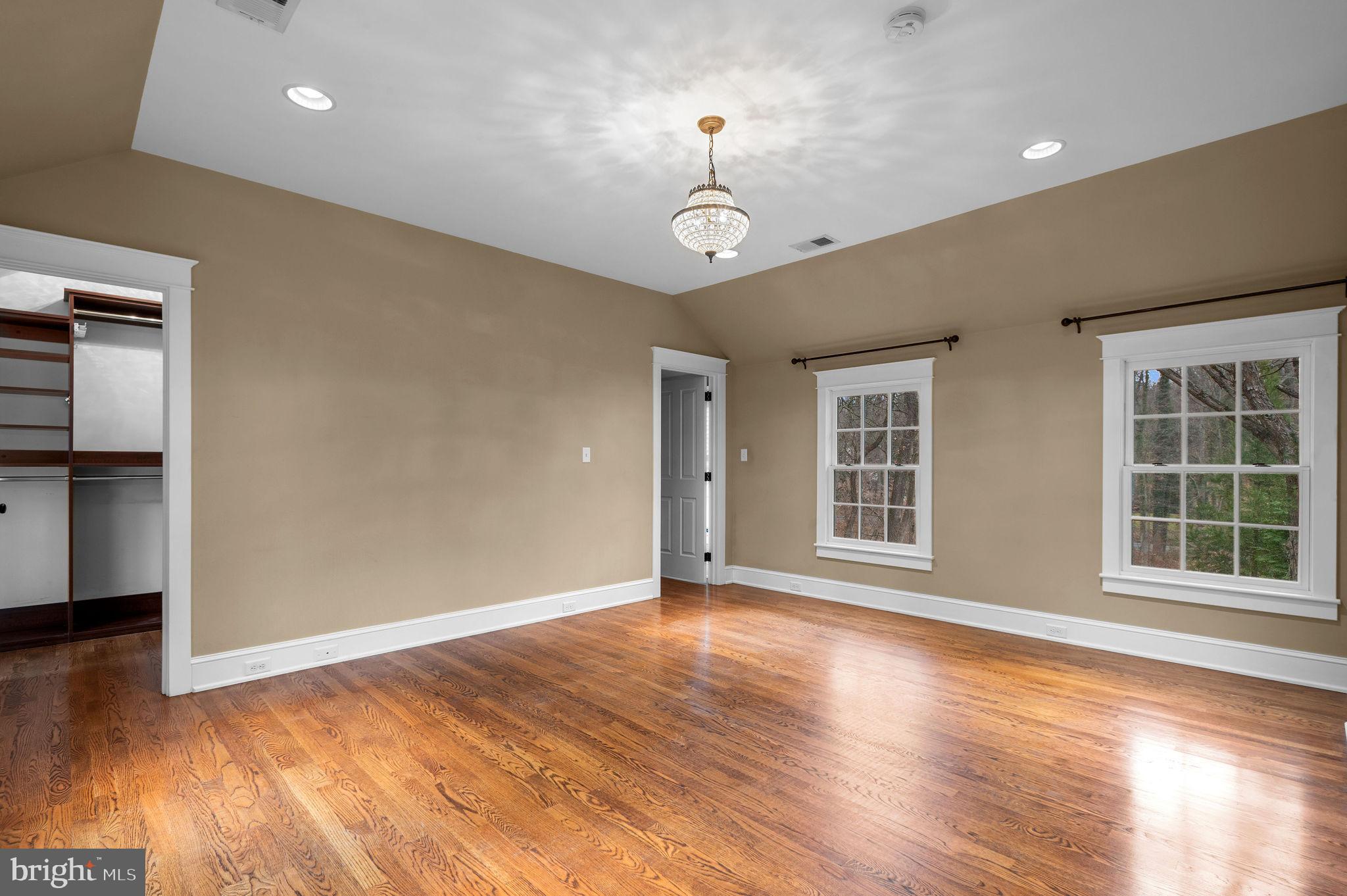 150 Biddulph Road Wayne, PA 19087 - Photo 29 of 57 Owners Suite