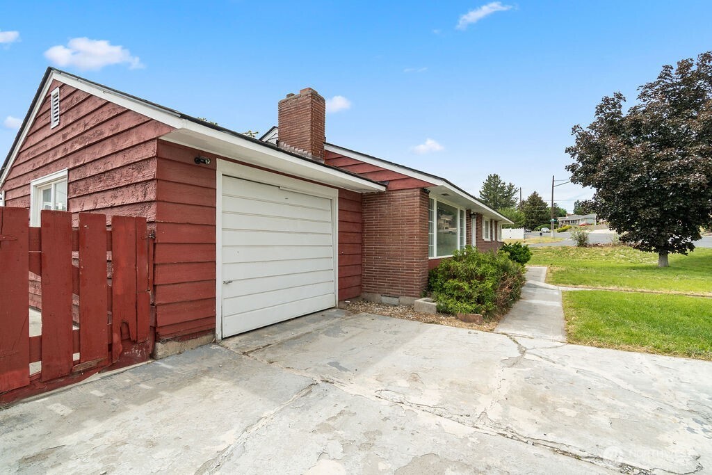281 Mocliff Road Ephrata, WA 98823 - Photo 5 of 31