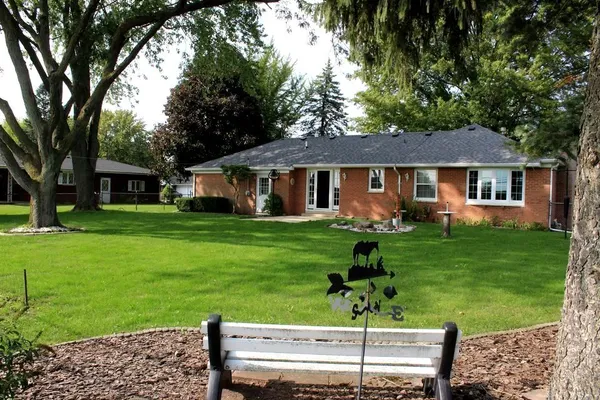 $3,000 | 212 Georgeanna Street, Yorkville, IL 60560