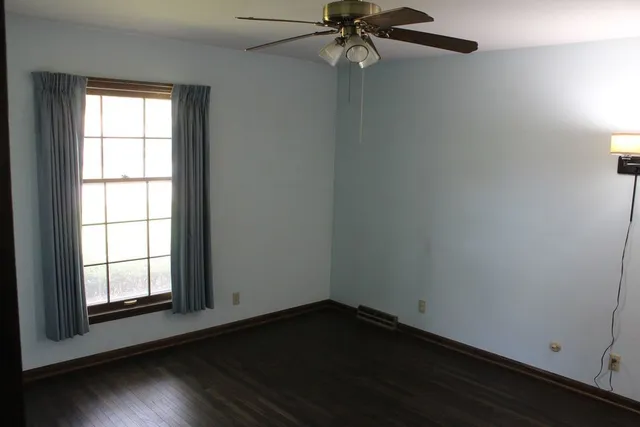 $3,300 | 212 Georgeanna Street, Yorkville, IL 60560