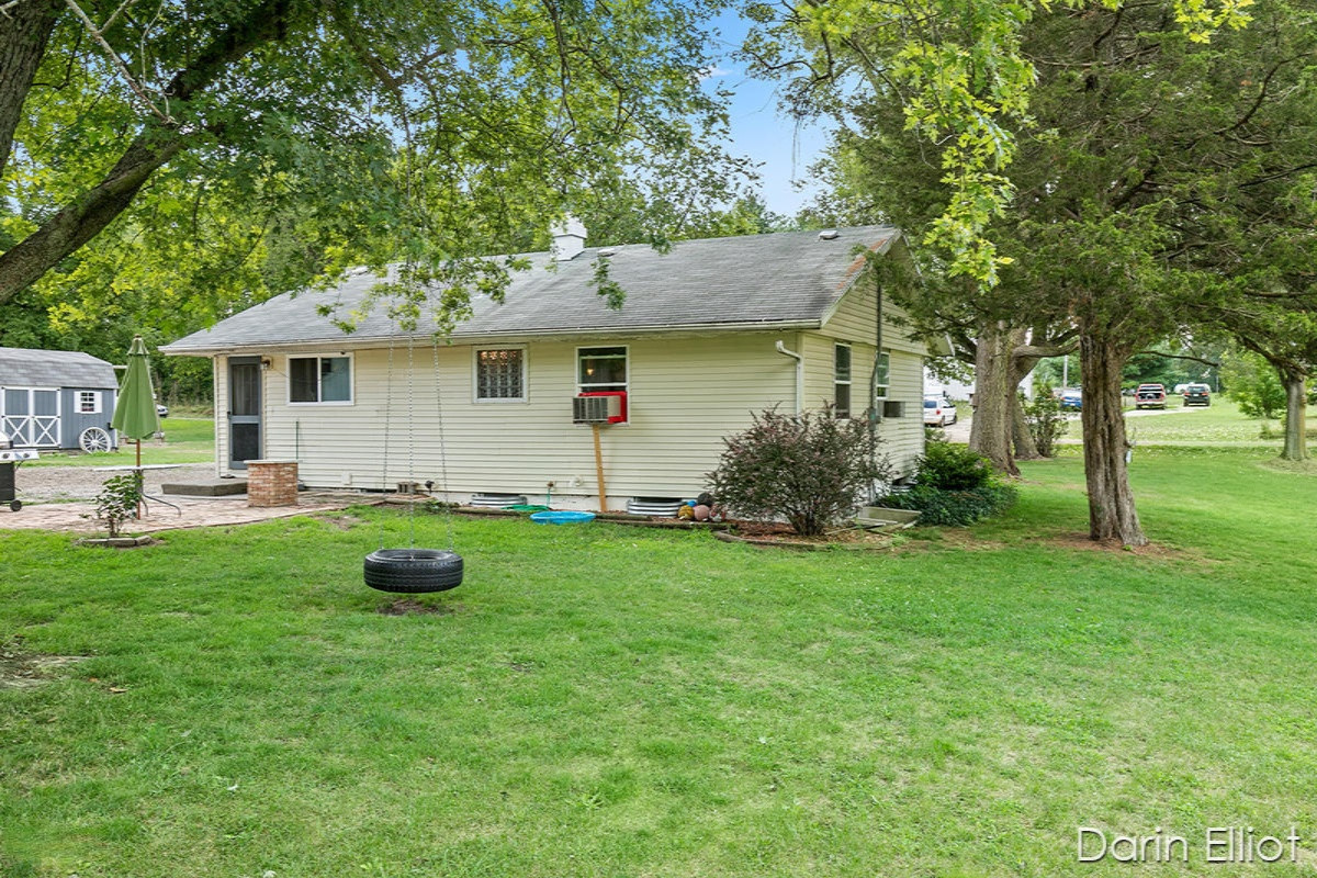 2307 Kellogg Road Ionia, MI 48846 - Photo 29 of 35 IMG_1028