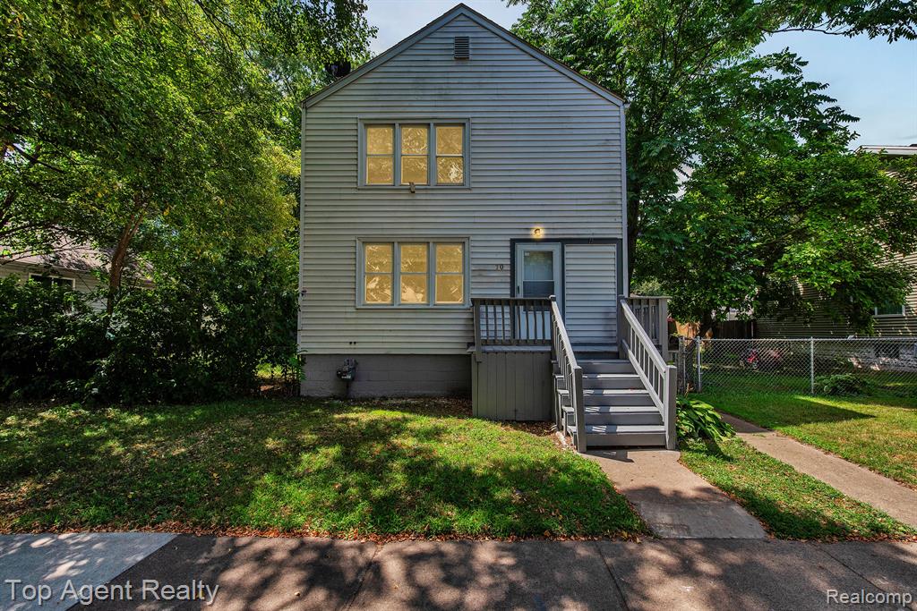 70 Hill Street River Rouge, MI 48218 - Photo 2 of 33