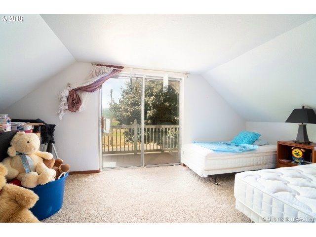 360 Eckloff Road Tillamook, OR 97141 - Photo 12 of 31