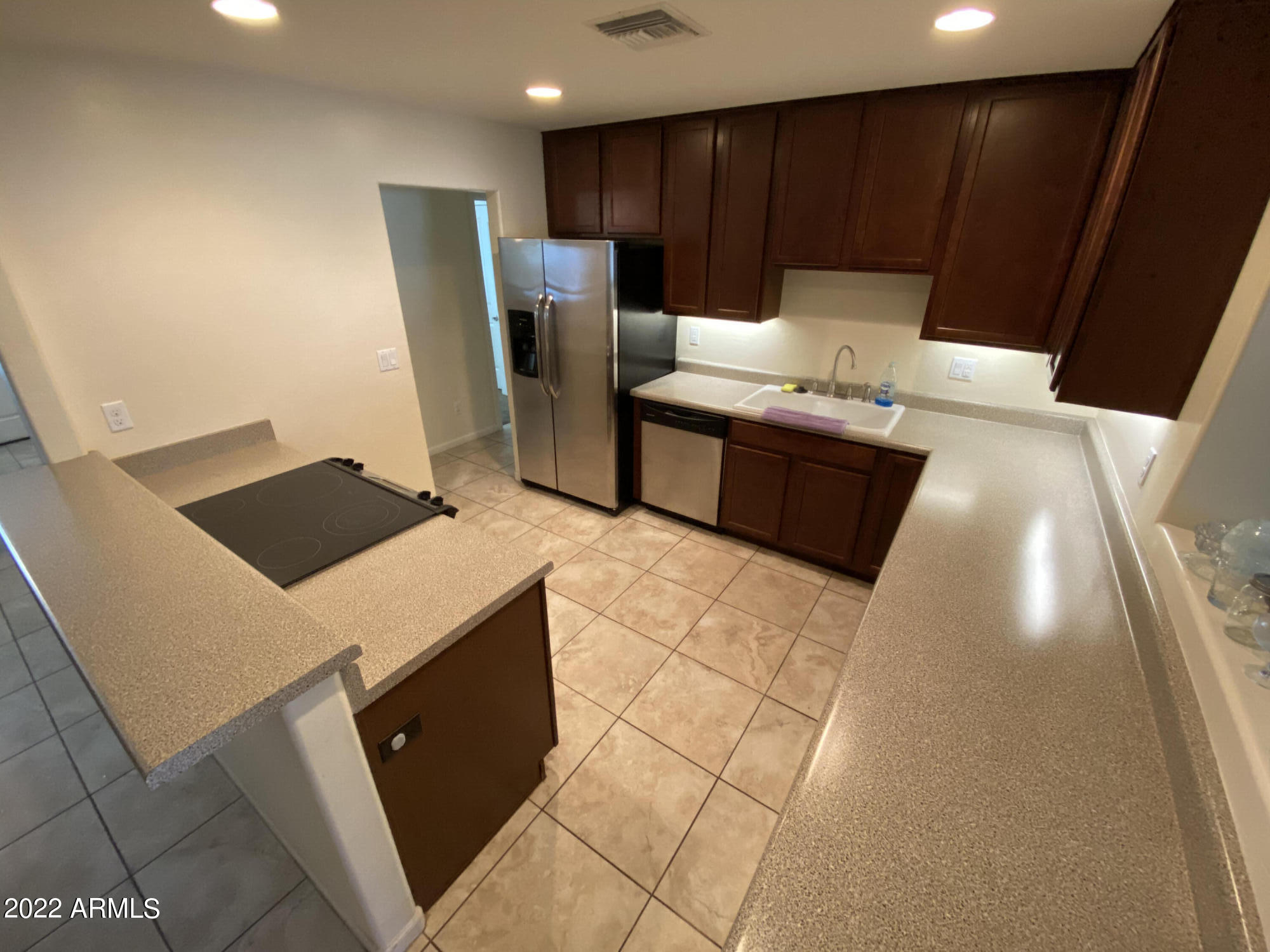 3008 West Rancho Drive Phoenix, AZ 85017 - Photo 3 of 10 IMG_5463