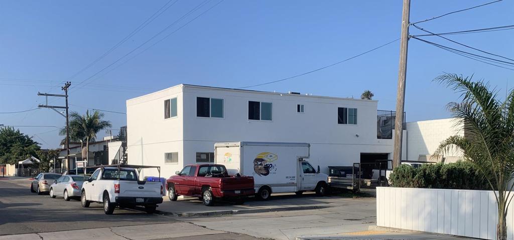 392-94 Delaware Street Imperial Beach, CA 91932 - Photo 22 of 25