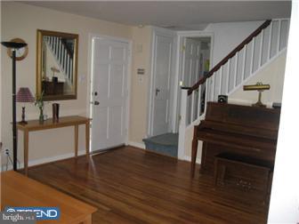 121 Earlington Road Havertown, PA 19083 - Photo 3 of 12 Living Room