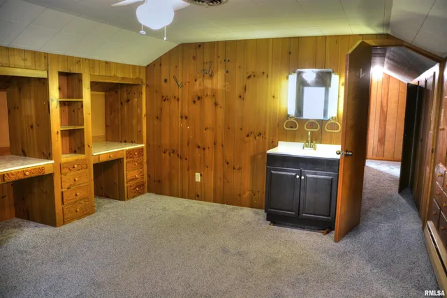 $80,000 | 651 North Washington Street, Bushnell, IL 61422