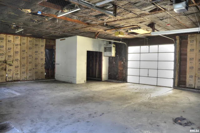 $80,000 | 651 North Washington Street, Bushnell, IL 61422